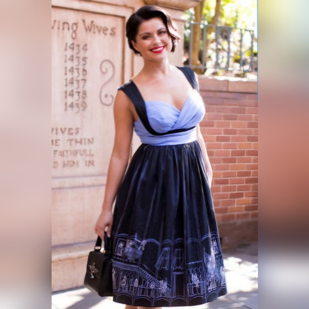 Retro Her Universe Dress Shop Haunted Mansion Dress NWT